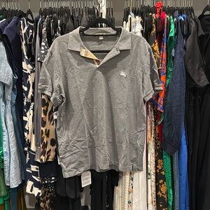 Burberry polo LARGE